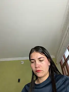 aurora_divine webcam