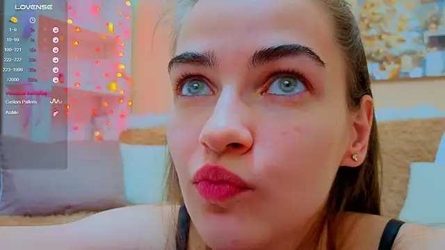 astoriyanight - AstoriyaNight's free webcam - UK Sex Cams