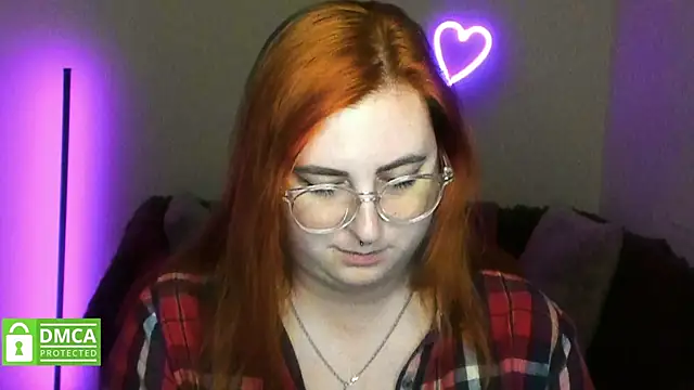 Alicia_love00 webcam