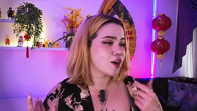 albaismynameX webcam