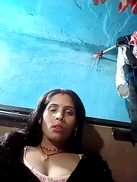 Webcam Model (Rt_kinjal)  is live.Free join now!