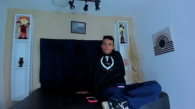 DamianAndMAximoo webcam