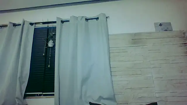 DevilsAngel13 webcam