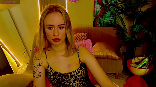 sashabrooks - SashaBrooks's free webcam