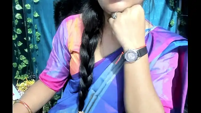 Forever_Love2025 webcam