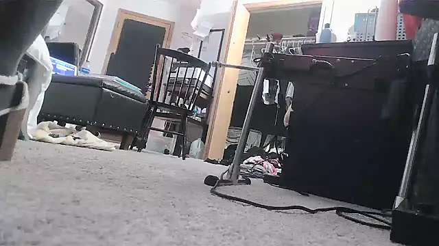 sissytrapdolly24 webcam