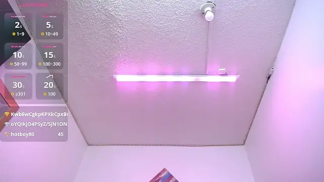 xbodtriipx - XBODTRIIPX's free webcam