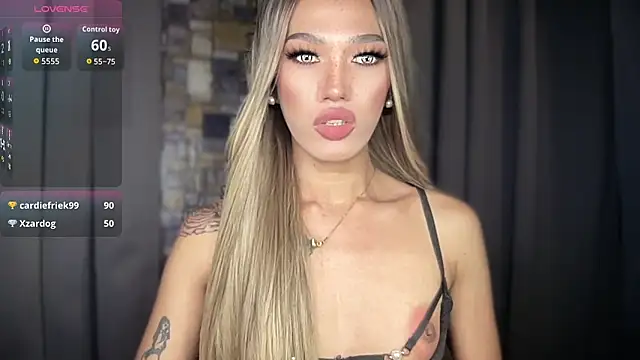 Hotsugarmollyxx webcam