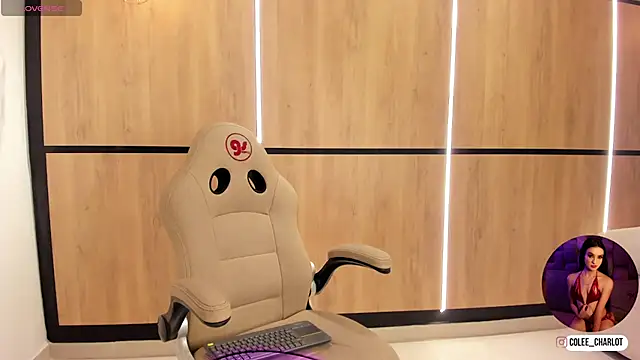 charlotte_colee webcam