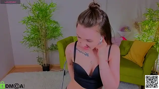 wendy_mm - Wendy_mm's free webcam