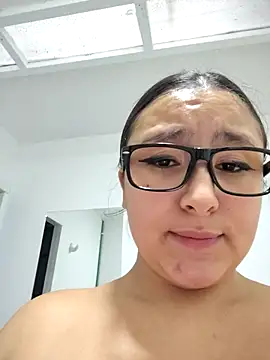 Cute_Penelope webcam