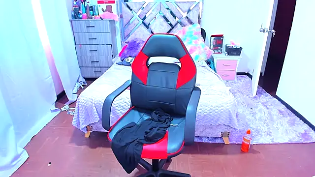 luna_analya (F teen) - Fuck my pussy hard & suck my boobs