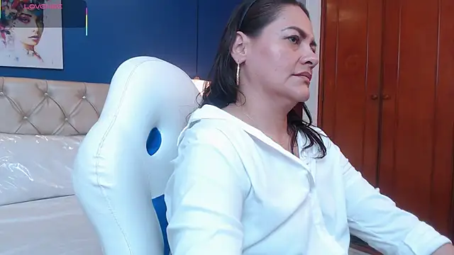 mature_victoriaa webcam