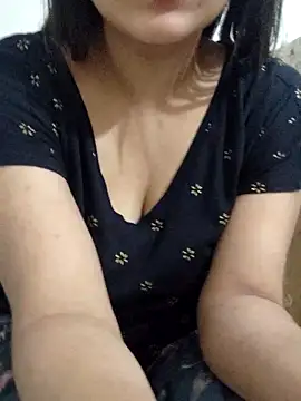 Webcam Model (Tanha18) is live