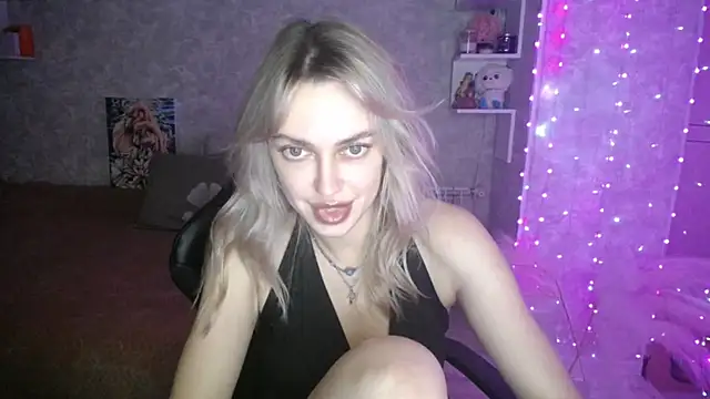 NickyAdamidi webcam