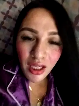 Yourbabyshane webcam