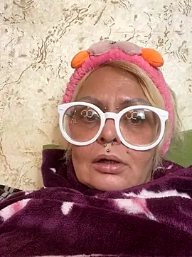 Gardener_of_Illusions webcam