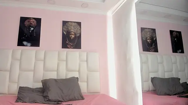 CoralieBronson webcam