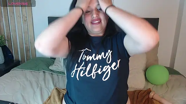 Andrea_secret_ webcam