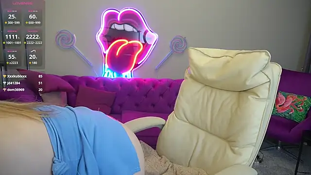 bellalapetit - BellaLaPetit's free webcam