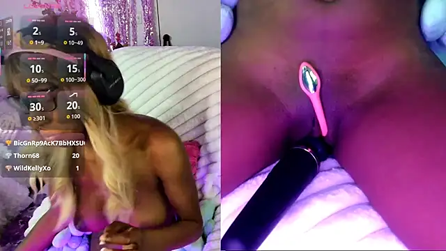 alys_at_college webcam