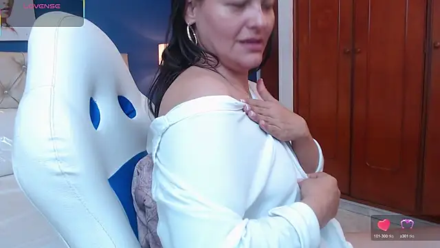 mature_victoriaa webcam