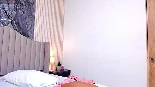 aisha_loren - Aisha_Loren's free webcam