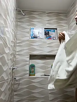 Ethan_Bilzerian webcam