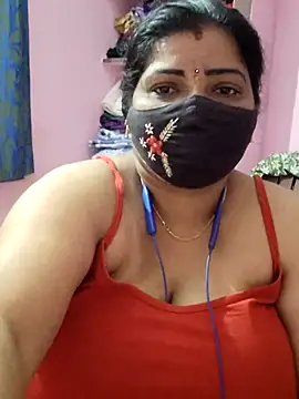Webcam Model (lathikaqueentamil)  is live.Free join now!