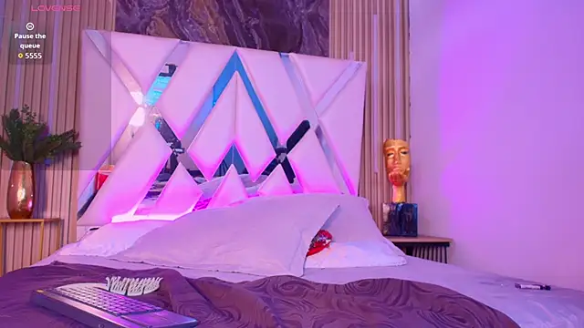 Taylor_Harveey webcam