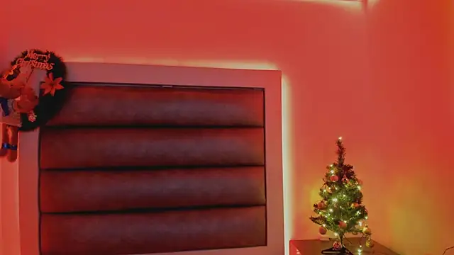 Andrea_brunnette webcam