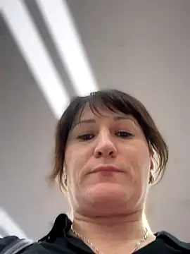 zhenjapoledance - ZhenjaPoledance's free webcam