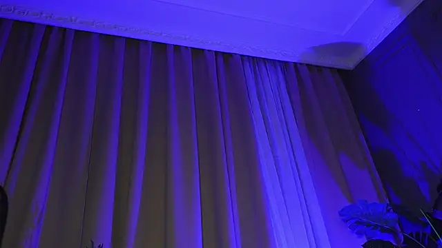 liv_fay - Liv_Fay's free webcam