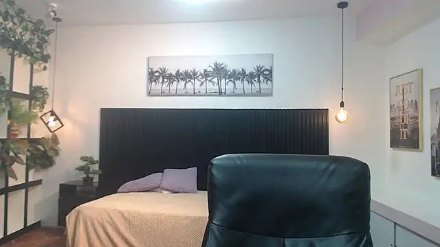 markbowie (M twink) - show ass hot