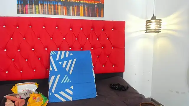 carolinacrus01 - Carolinacrus01's free webcam