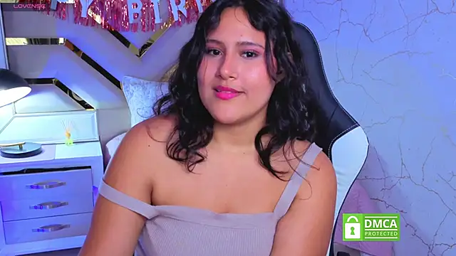 luna_jonezz (F teen) - dance senxual naked