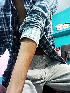 hard_dicboy (M twink) - Publicly full nude