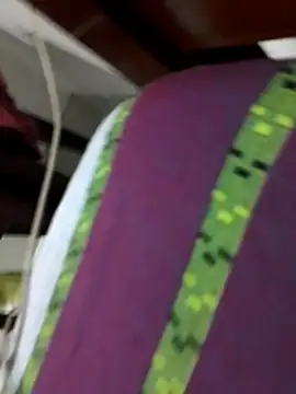 luky2-35 (Ask my age) - Ass hol show