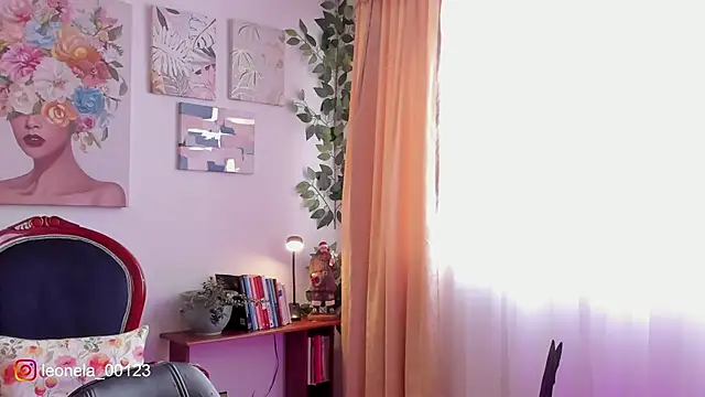 cuddlingbunny webcam