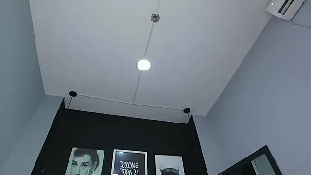 kitty_collins_ webcam