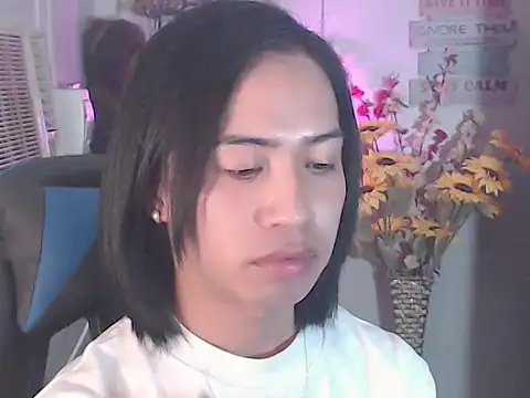 Miracle_TheBrat webcam