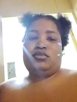 MassiveBoobsxxxx webcam