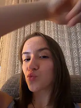 emilywi_ - EmilyWi_'s free webcam