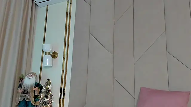 touch_me - Touch_me's free webcam