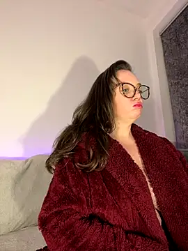 FemDom_RubyKnightXXO webcam