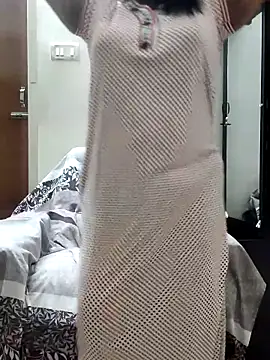 Webcam Model (saritha29)  is live.Free join now!