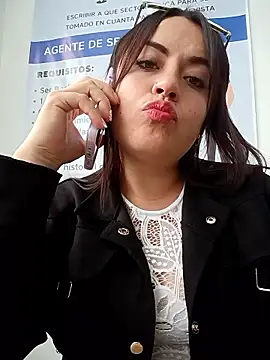 Lesly_10- webcam