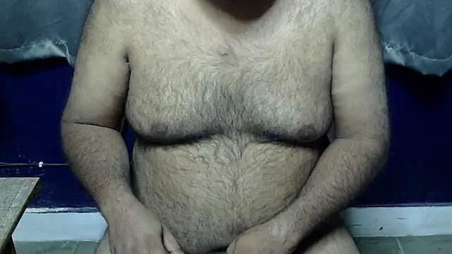 hairysubcub_70 (Ask my age) - Welcome To Daddy's Room. Make Daddy Cum.