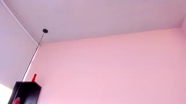 violet_myerrs webcam