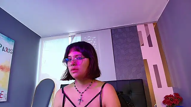 Ivy__storm webcam